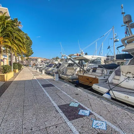 Apartament Le Mediterranee-3 By Interhome Fréjus