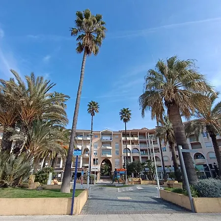 Le Mediterranee-3 By Interhome アパート Fréjus