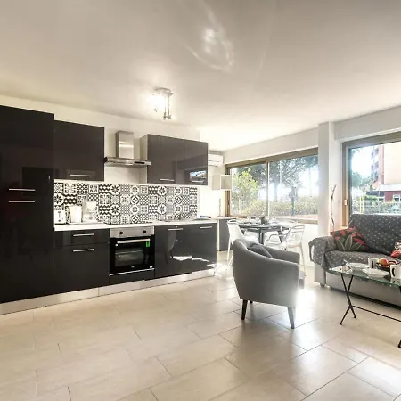 Le Mediterranee-3 By Interhome * Fréjus