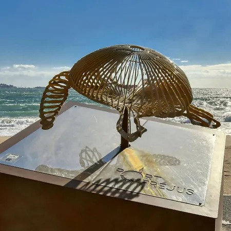 Le Mediterranee-3 By Interhome Апартаменты Фрежюс