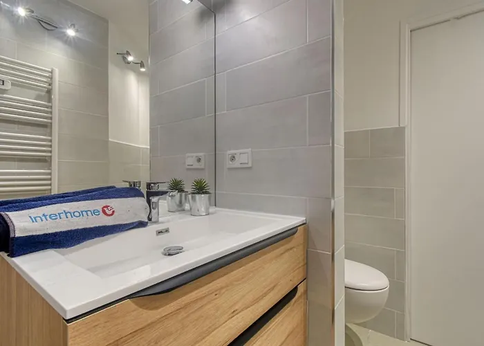 Le Mediterranee-3 By Interhome Appartement Fréjus