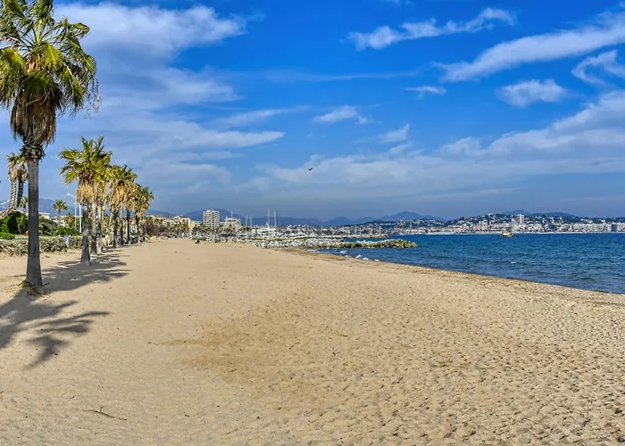 Le Mediterranee-3 By Interhome Fréjus